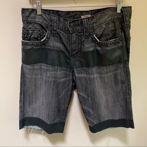 True Religion  Men's Geno Relaxed Slim Faded Black Denim Shorts